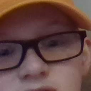 Meet your Posher, Evan